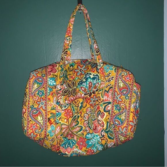 Vera Bradley Large Travel Bag - Picture 5 of 7